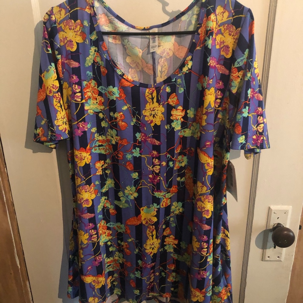 LuLaRoe Perfect T Floral